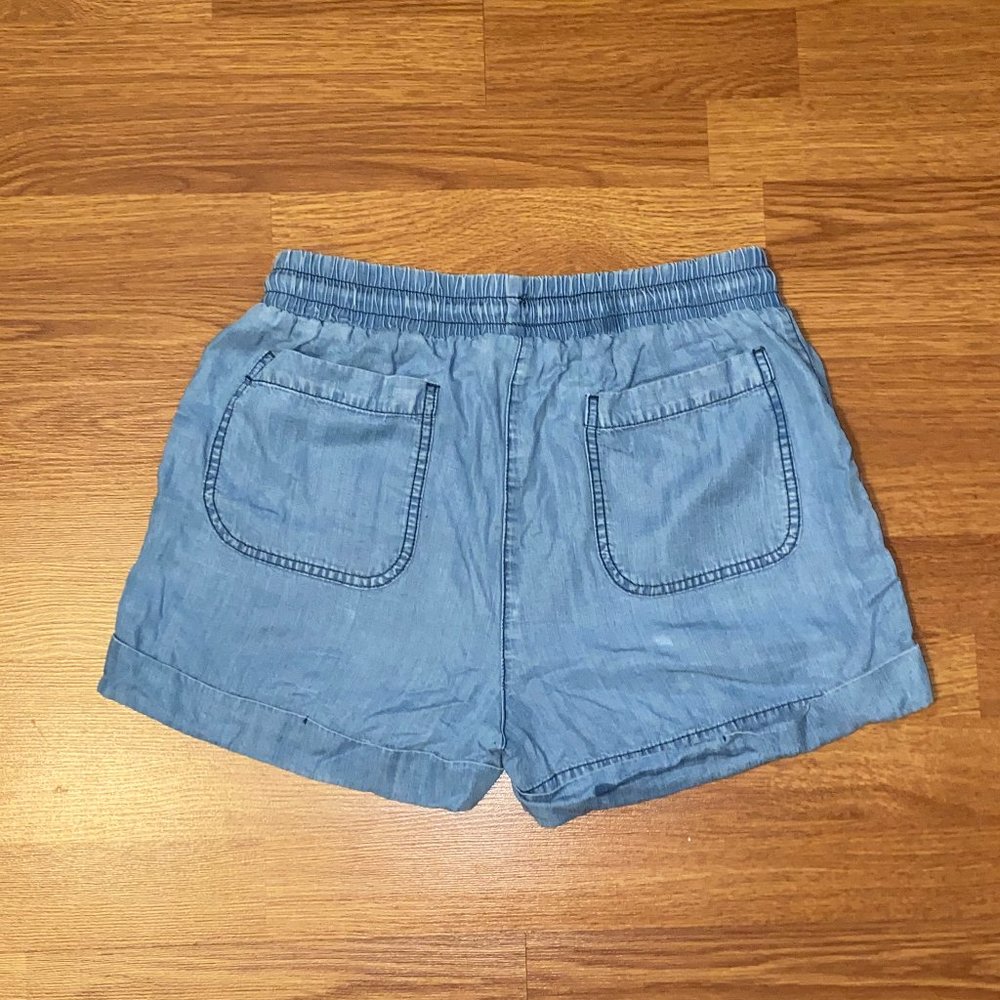 Universal Thread | Blue Shorts - Picture 2 of 2